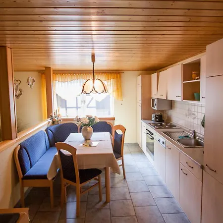 Lailach Apartment